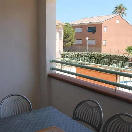 Trilocale In Con Piscina A 200 M Dal Mare דירה *