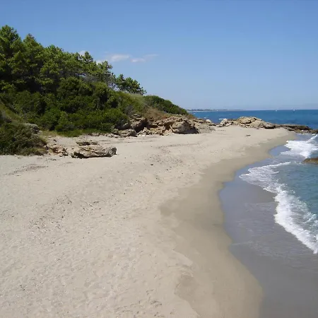 Διαμέρισμα Trilocale In Con Piscina A 200 M Dal Mare Linguizzetta