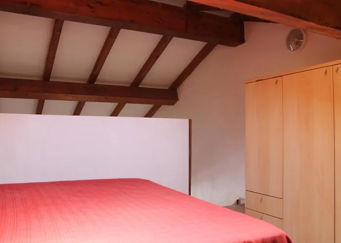 Trilocale In Con Piscina A 200 M Dal Mare *