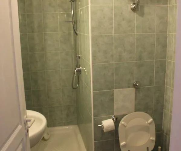 Trilocale In Con Piscina A 200 M Dal Mare Linguizzetta