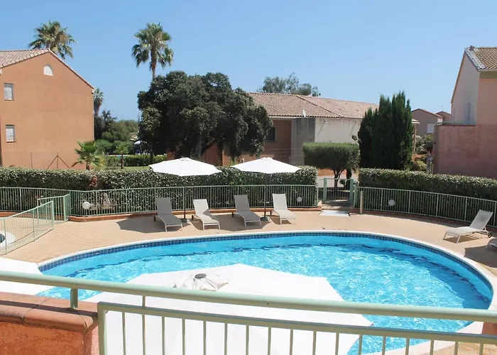 Trilocale In Con Piscina A 200 M Dal Mare Apartamento Linguizzetta